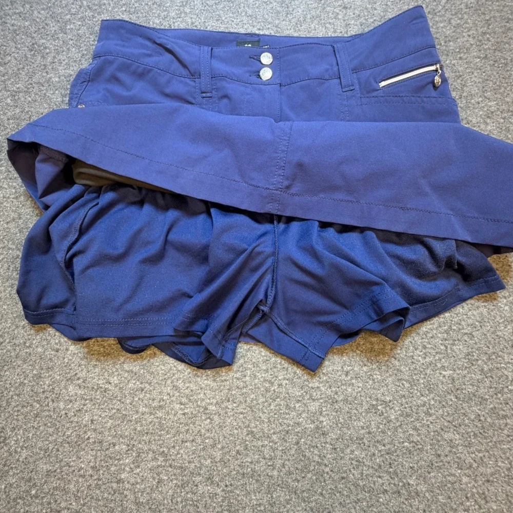 Daily Sports Navy Blue Golf Skort Women US 6 Blue Performance Pleated Back Skirt